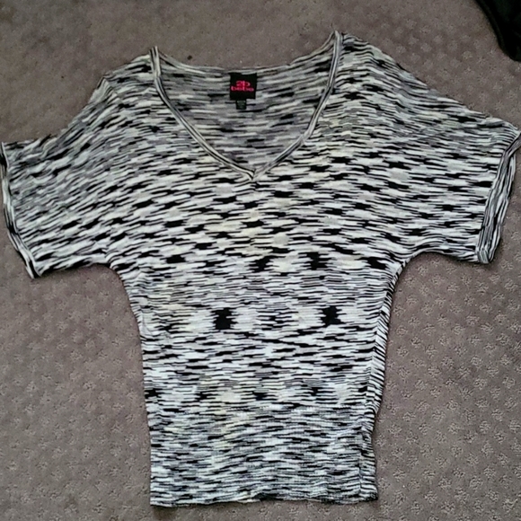 2b bebe top sz xs - Picture 1 of 6